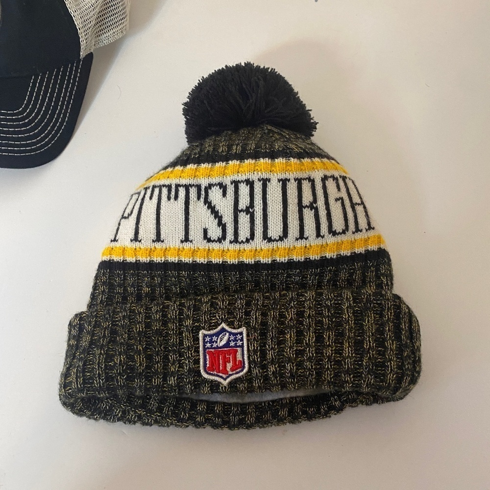Pittsburgh Steelers Fan Pack. 4 pieces for one price and one shipping fee - Picture 3 of 13